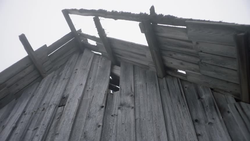 A wooden cabin at daytime