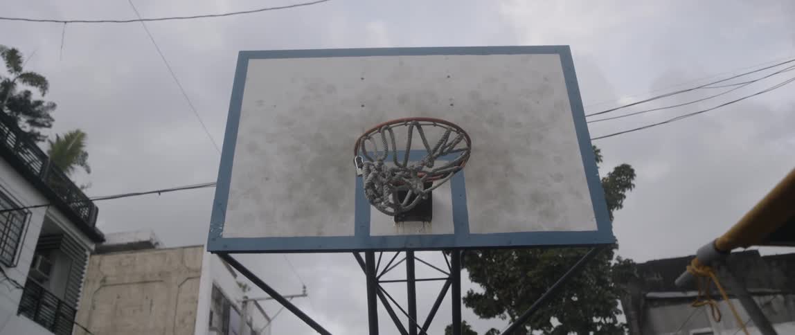 A basketball hoop