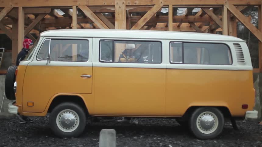 Men load into a van