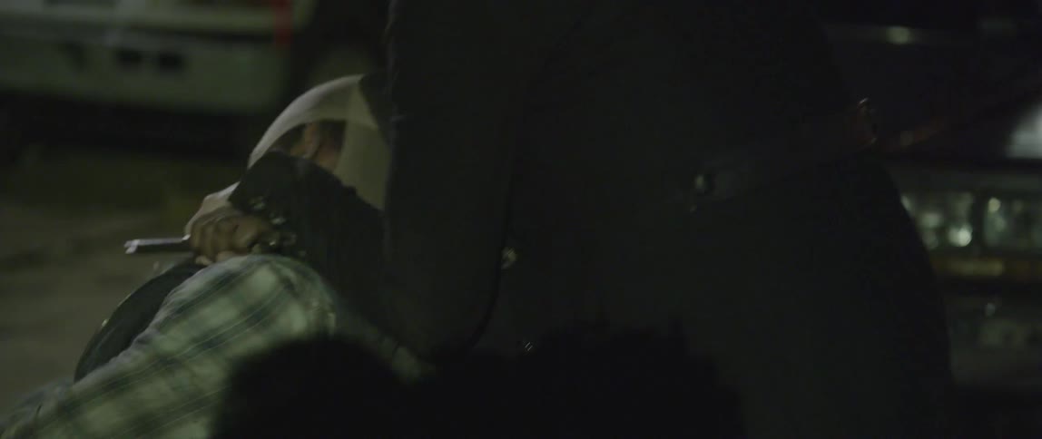 Two men fighting and one cuts the other's throat