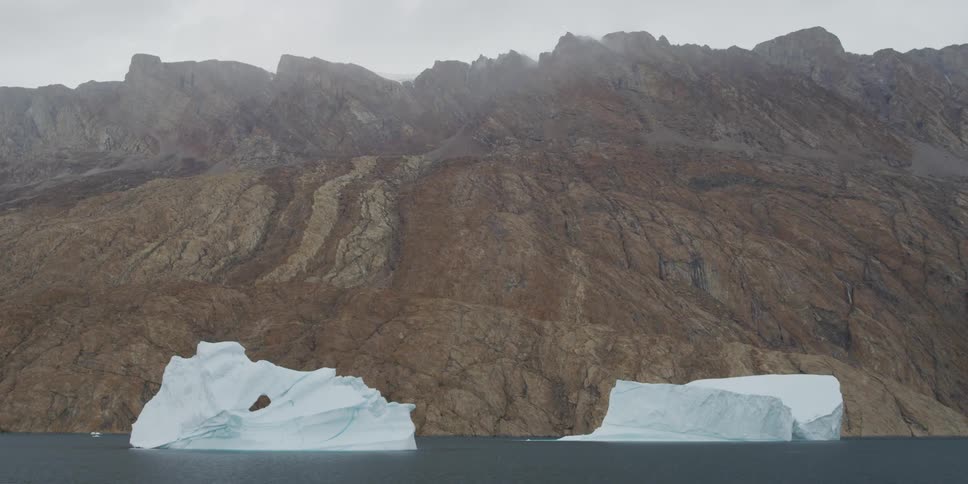 Glaciers in front of a mountain
