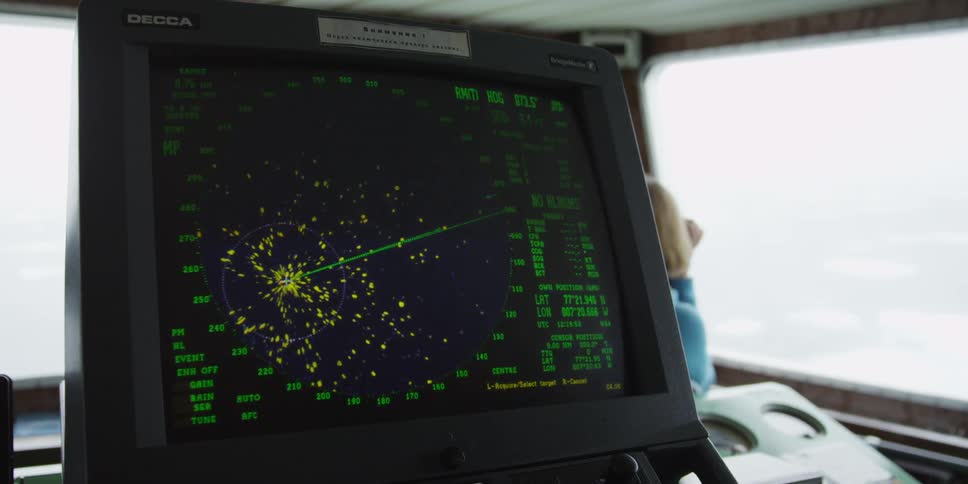 A boat's radar system blinks
