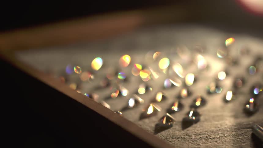A tray of diamond comes into focus