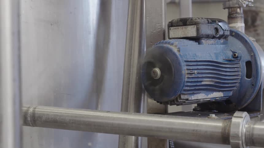 A piece of work equipment spins and rotates