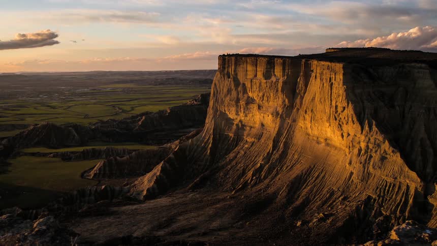 Time lapse of the sunset behind a mesa